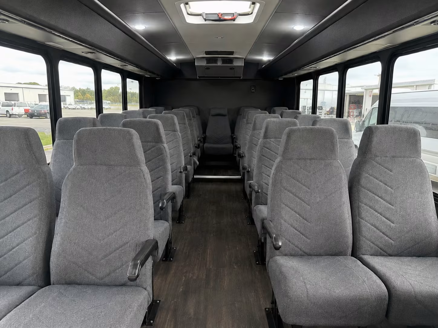 goodyear 15 passenger minibus rental