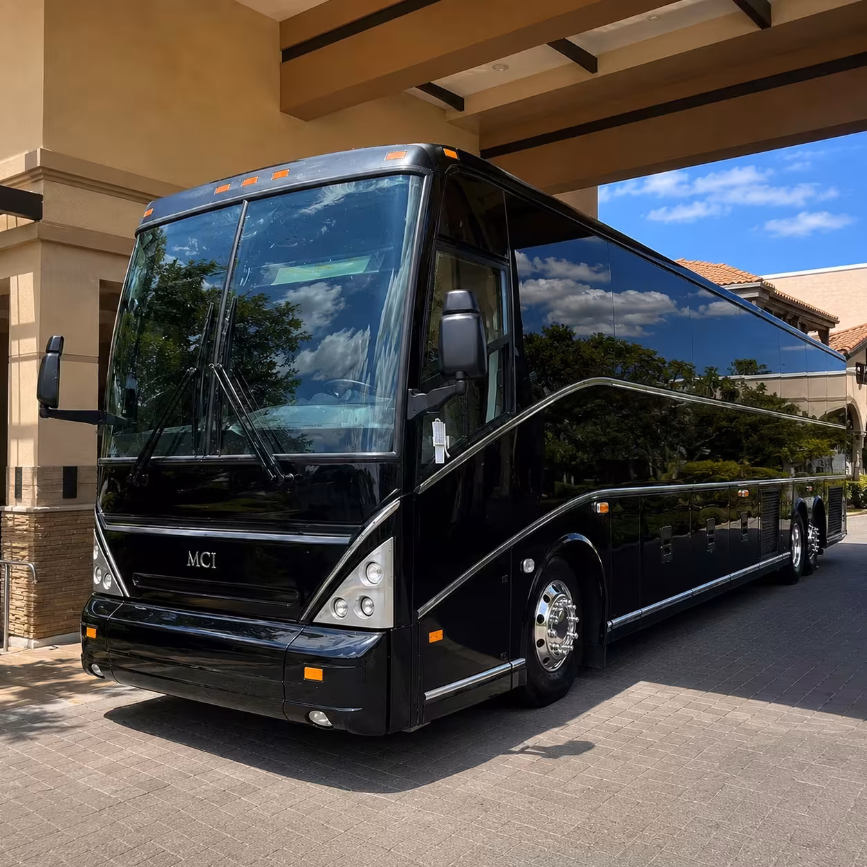 goodyear bus rentals to phoenix sky harbor airport